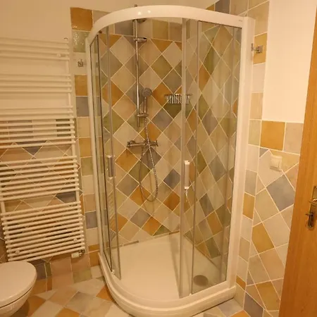 Hajčman 3*